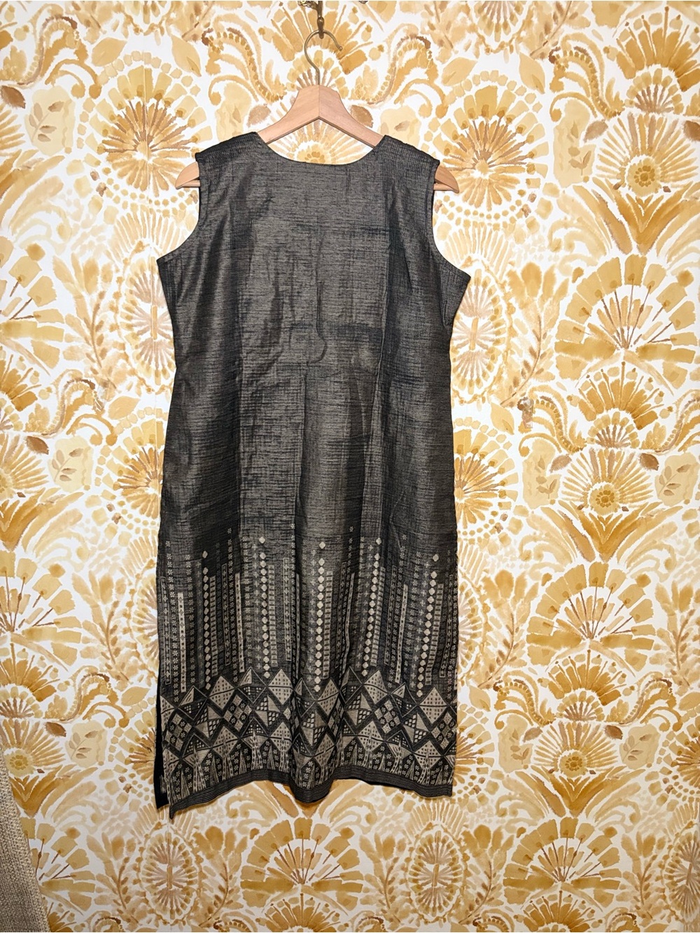 Sakshi Sleeveless Black & Taupe Patchwork Tunic Top | Boho Art-to-Wear - Picture 5 of 11
